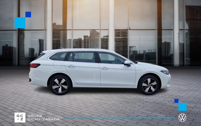 Volkswagen Passat cena 207000 przebieg: 8, rok produkcji 2024 z Piotrków Trybunalski małe 742